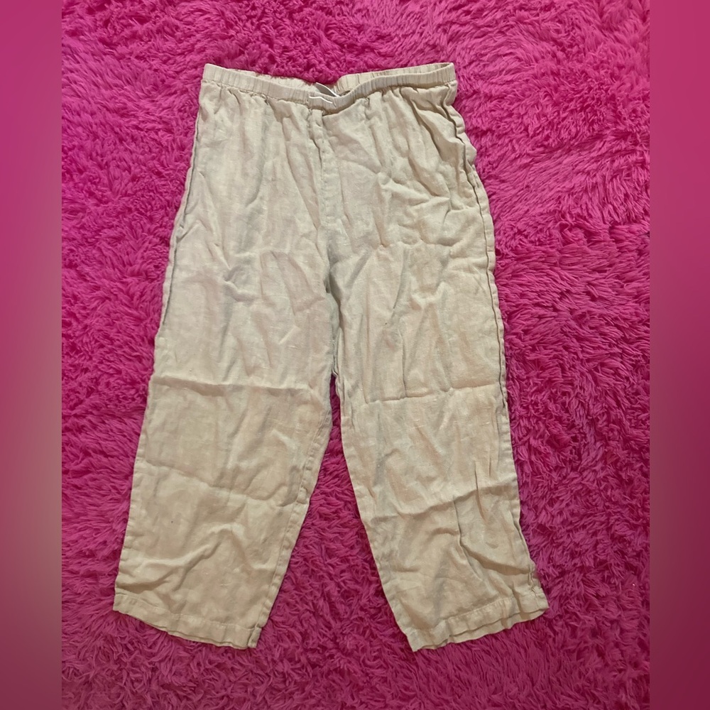 Beige capris